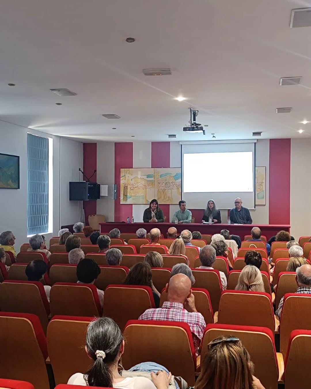 Inauguración del nuevo curso del Programa Interuniversitario de la Experiencia 2026-2027, en Villarcayo